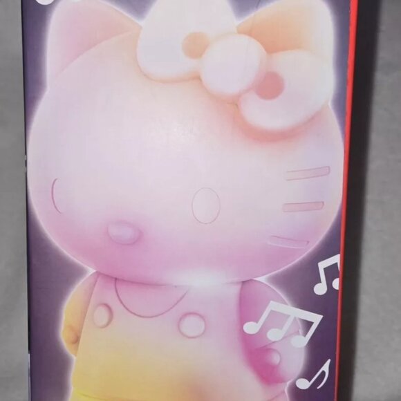 Sanrio Hello Kitty Bluetooth Glowing Speaker Multicolor Lights Rechargeable - Picture 3 of 4